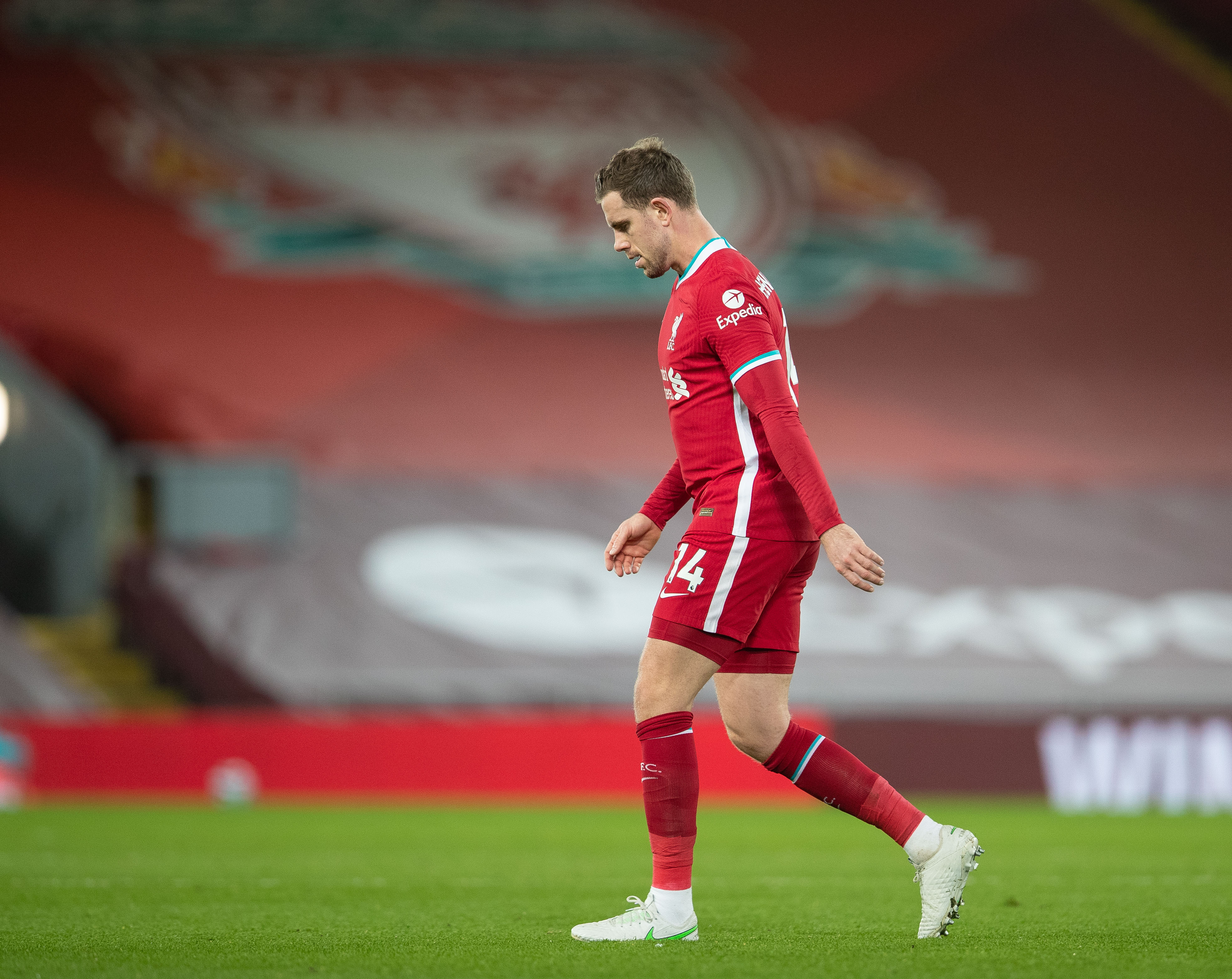 ESPN：马雷斯卡希望引进世界级中卫和门将，并给库库找替补（ESPN：马雷斯卡盼签世界级中卫与门将，并物色库库的替补）