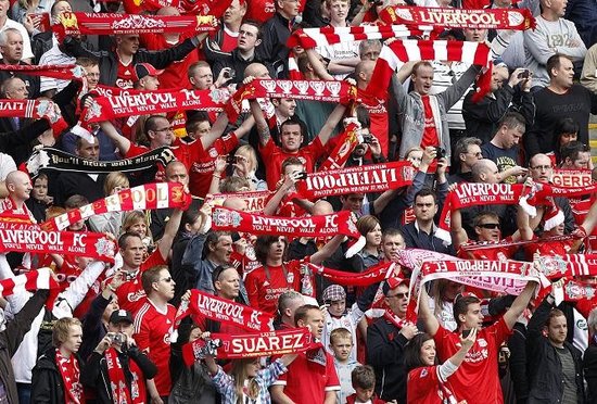 国足官方祝福魏祥鑫：期待以后为中国足球贡献更多力量（国足官方向魏祥鑫送上祝福：期盼其未来为中国足球再立新功）